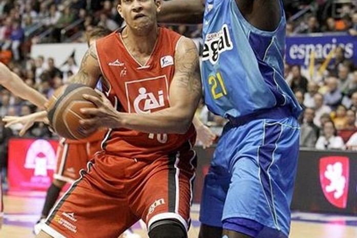 Pivô da seleção brasileira é contratado pelo Real Madrid