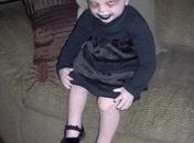 Quando seu amigo te leva pra conhecer a filha dele e você é obrigado a elogiar..