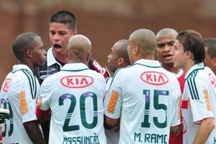 Resultado de Inter x Palmeiras está suspenso até julgamento