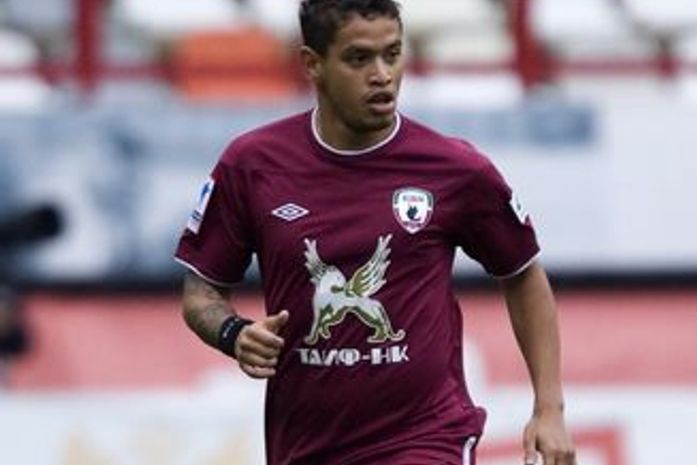 Empresário diz que São Paulo sondou ex-gremista avaliado em R$ 210 mi