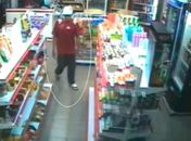 Acusado é flagrado pelas câmeras de segurança do posto