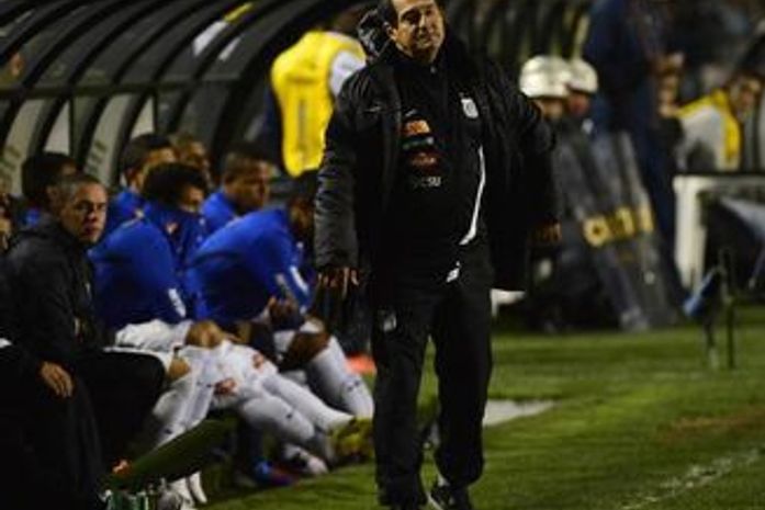 Muricy diz que problema de Neymar é pessoal, mas reprova intimidação