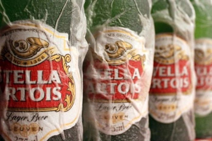 Gelando Cerveja rapidamente com guardanapo molhado