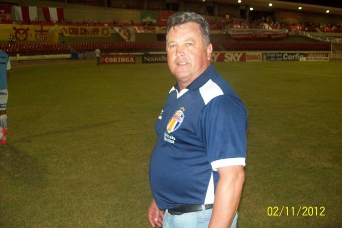 Treinador Roberto Cavalo, Barueri 2012