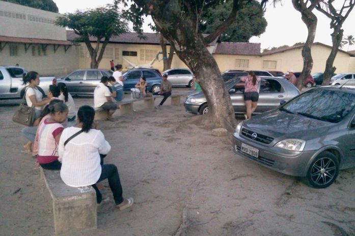 Pais esperavam filhos concluírem as provas no Cepa