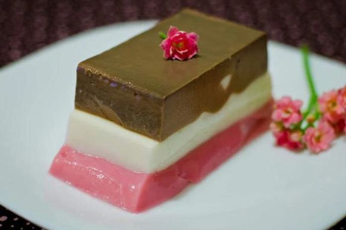 Prepare pudim Napolitano