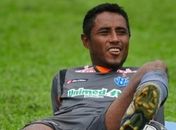 Agredido com barra de ferro, ex-CRB luta contra câncer no cérebro