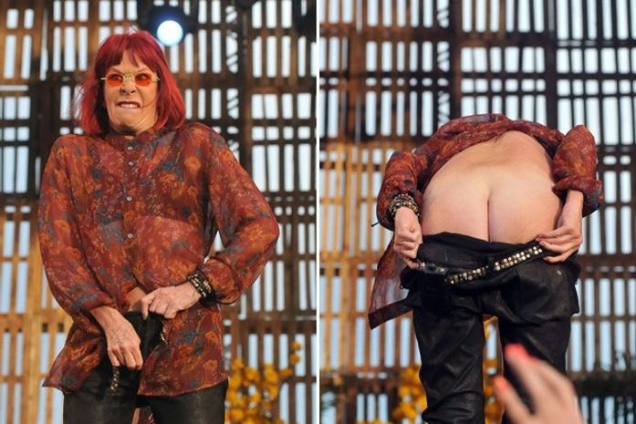 Cantora Rita Lee abaixa a calça em show no Distrito Federal