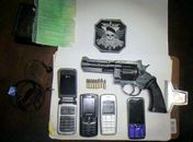 Após perseguição, polícia prende dois acusados de assalto