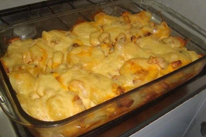 Prático: Batata Gratinada com Molho Cheddar e Bacon