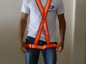 Agentes usam camisa que receberam durante treinamento