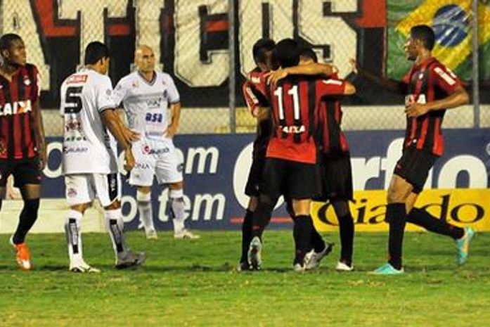 ASA reage no 2º tempo, mas acaba derrotado pelo Atlético-PR