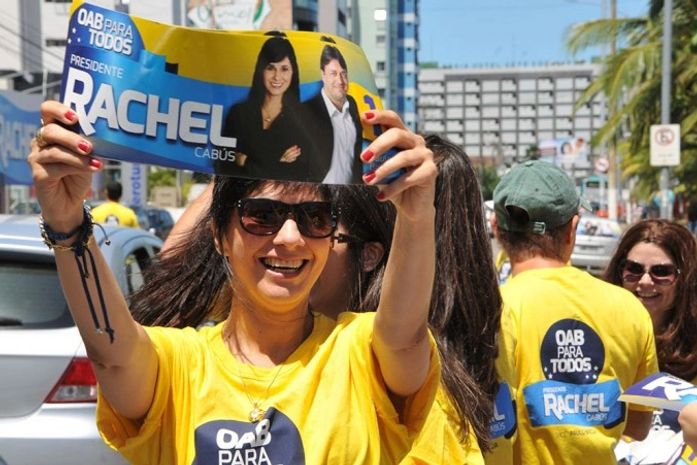 OAB para Todos promove nova blitz para adesivação na orla‏