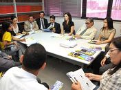 Rachel Cabús fala em reunião com os advogados da Caixa Econômica Federal