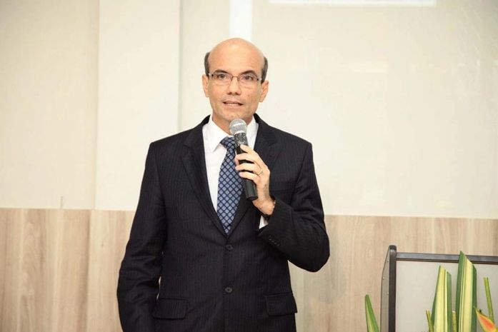 Consultor Jairo Melo dá dicas para quem pretende iniciar uma sociedade