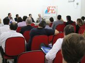 Thiago Bomfim encerra ciclo de entrevista na APE/AL