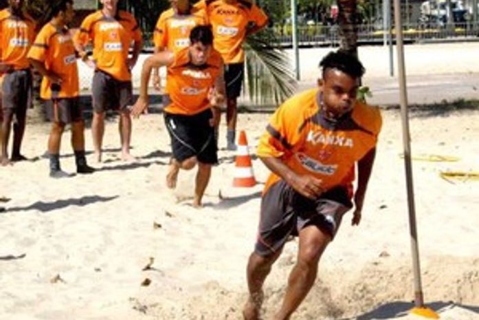 Presidente do Sergipe confirma que negocia com ex-atacante do CRB