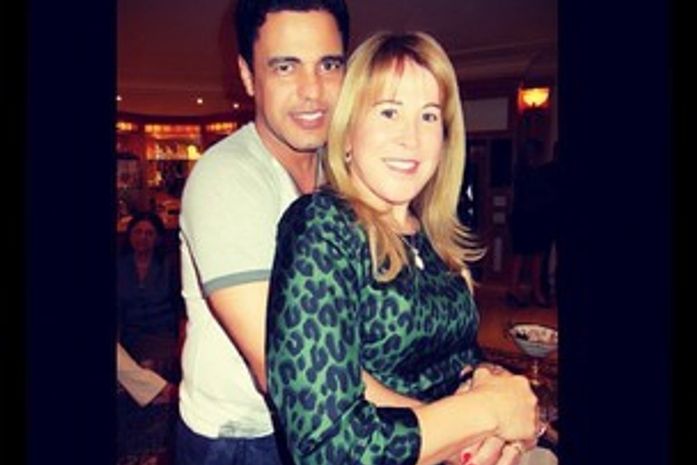 Revival? Zilu posta foto com Zezé Di Camargo