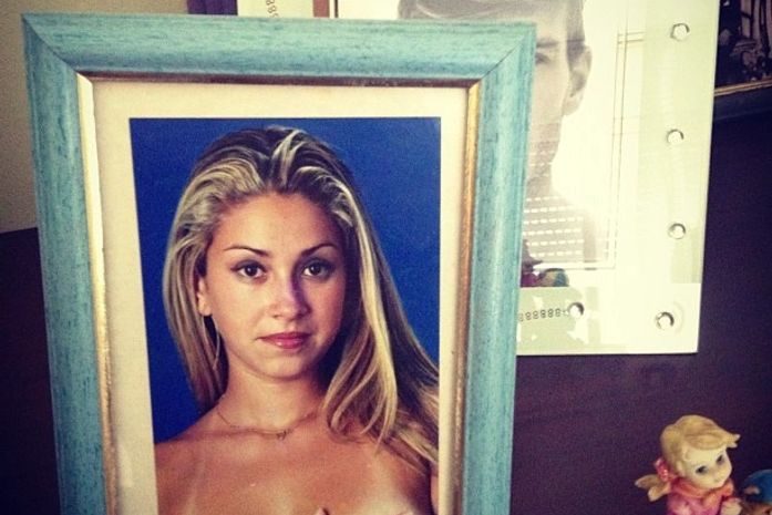 Dani Bolina posta foto antiga de topless: 'O tempo me fez bem'