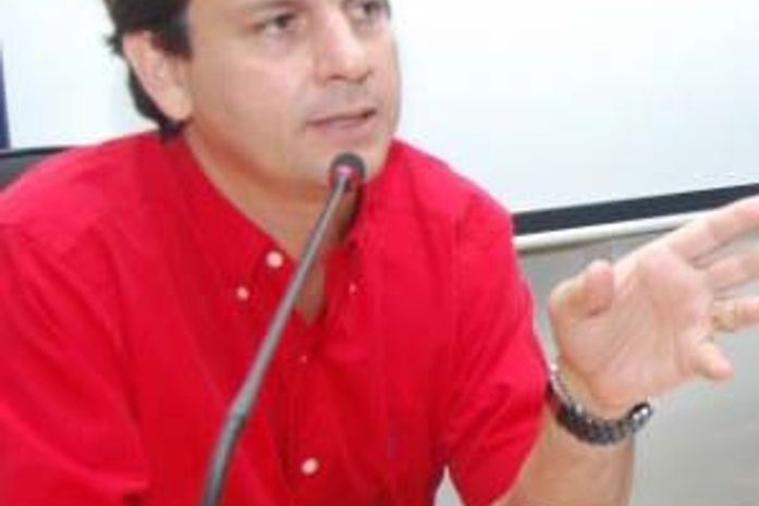 Prefeito reeleito de Jequiá da Praia, Marcelo Beltrão (PTB)