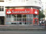 Santander demite quase 3 mil funcionários no Brasil