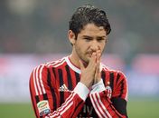 TV italiana crava venda de Alexandre Pato ao Corinthians por R$ 42 milhões