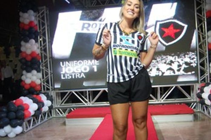 Botafogo-PB realiza festa de arromba para apresentar novo uniforme