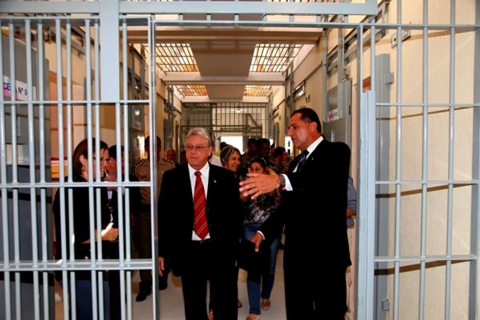 Governador visita instalações do novo Presídio de Segurança Máxima‏