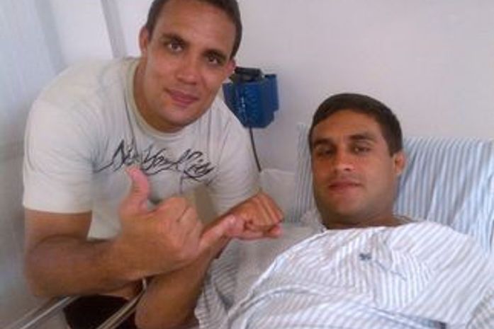 Já internado, Fábio Defendenti recebe apoio do amigo Alexandre Kaveira