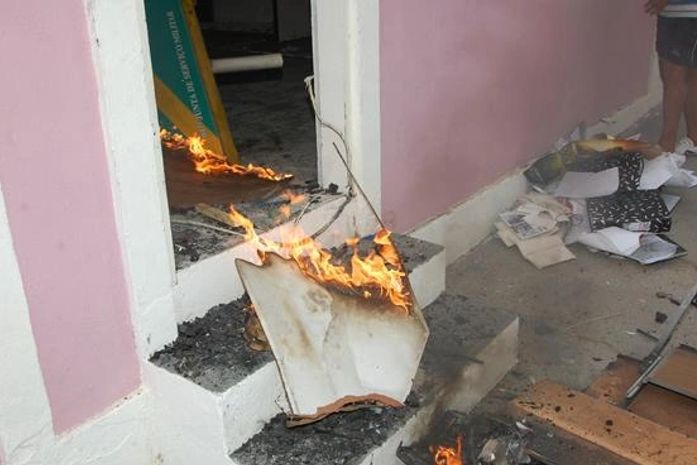 Fogo atingiu a Junta Militar e Espaço Cultural