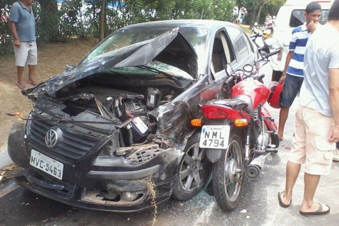 Polo capotou antes de colisão