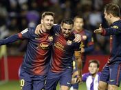 Messi fecha 2012 com 91 gols, o último com muito estilo na vitória do Barça