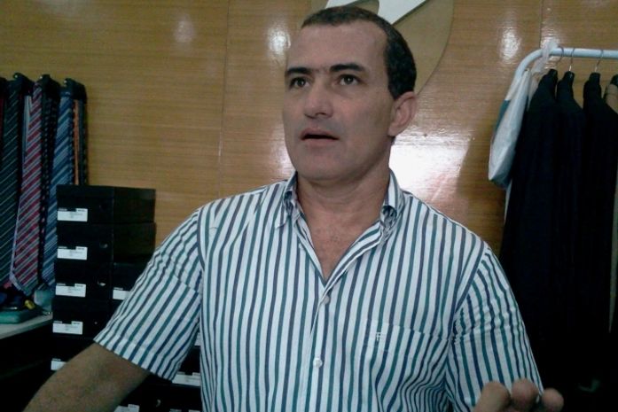 Gerente da loja Homini, Adalberto Matias