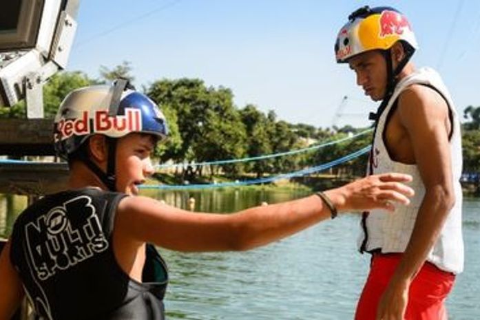 Neymar fatura R$ 60 milhões em 2012 e arrecada mais do que o Botafogo