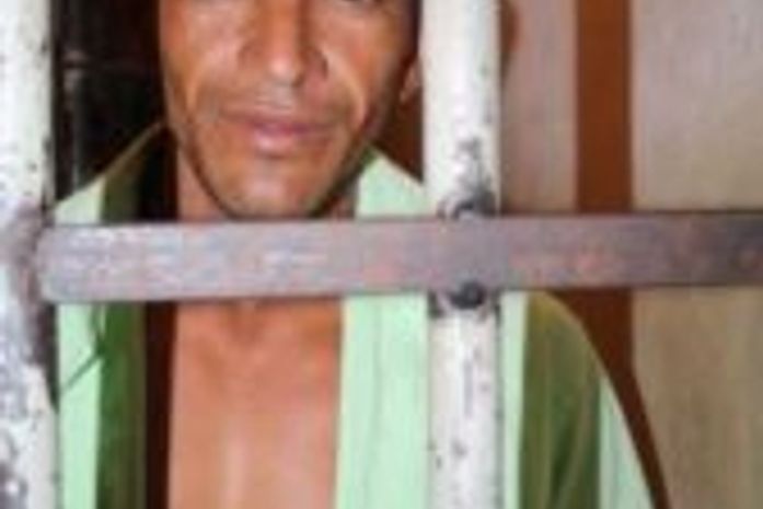 Agricultor é preso por espancar esposa e filho de oito anos