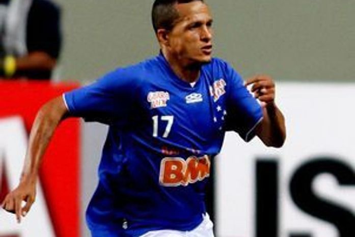 Souza(ex-CSA) não renova com o Cruzeiro e deixa o clube em 2013