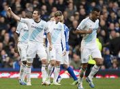 Chelsea vence de virada e segue 100% após derrota ante Corinthians