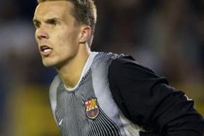 Livro: goleiro que se suicidou teve início de "calvário" no Barça