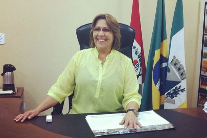 Célia Rocha em seu gabinete na prefeitura de Arapiraca