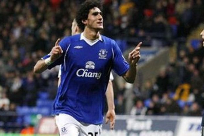 Fellaini justifica mudança de cidade: " as mulheres não me largavam"