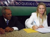 Prefeita Santna Mariano 