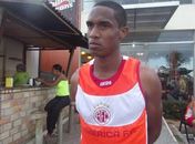 Jogador que acertou com o CRB se apresenta no América-RN