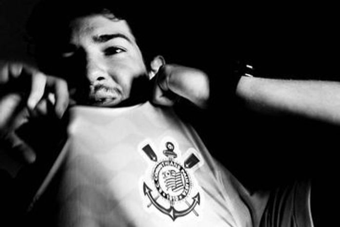 Corinthians anuncia contratação de Alexandre Pato