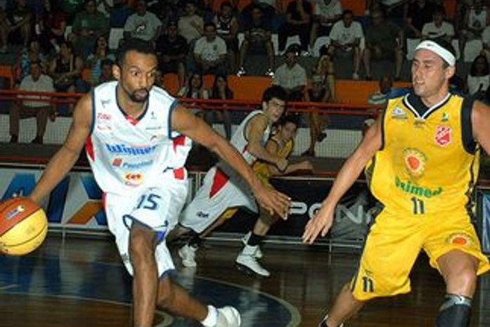 Brasília apresenta Paulão Prestes e Eric Tatu