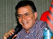 Dinheiro da Adidas cai até segunda e Fla não o usará para reforçar elenco