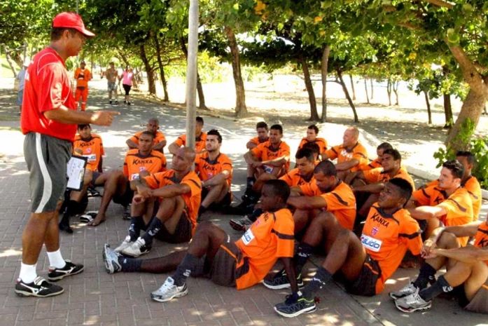 CRB inicia a semana visando primeiro jogo-treino da temporada