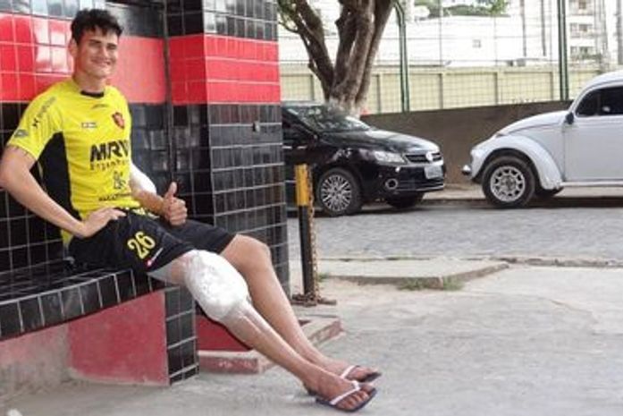 Alagoano Saulo é cortado do time do Sport e volta para o Recife