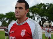 Tubarão contrata ex-goleiro do CSA