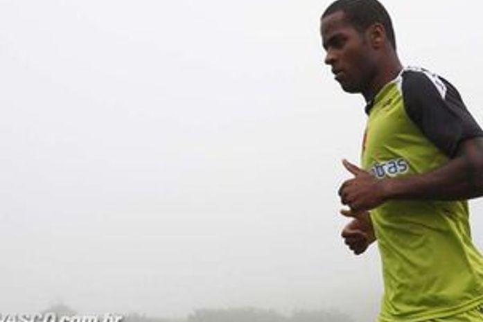 Cifra de R$ 20 milhões faz Corinthians esperar Vasco por Dedé