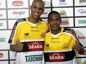 Criciúma apresenta dois de defesa: Ewerton Páscoa e Everton Luiz(ex-CRB)